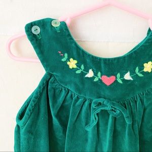 Vintage Green Velvet Dress with Floral Neckline SZ 2T